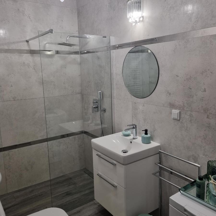 Apartament Skarbowa Leszno  Εξωτερικό φωτογραφία